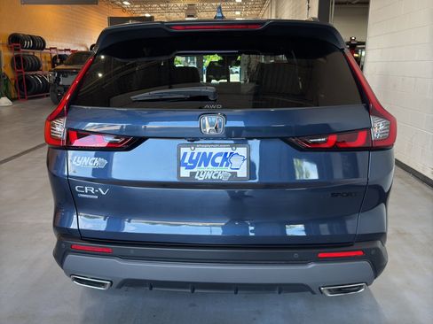Used 2025 Honda CR-V Sport-L image 4