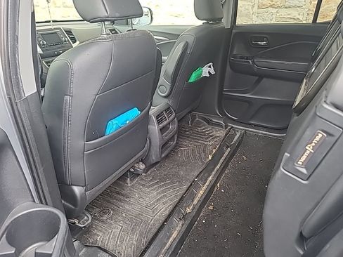 Used 2019 Honda Ridgeline RTL image 16