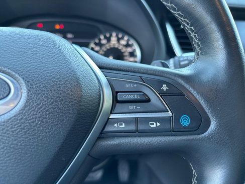 Used 2024 INFINITI QX55 Luxe image 16