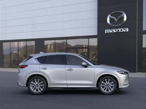 New 2025 MAZDA CX-5 AWD 2.5 S w/ Premium Plus Pkg image 6