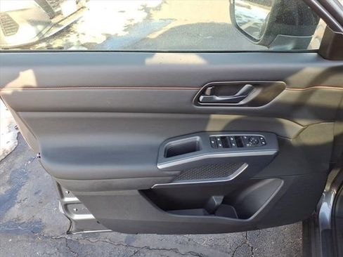 New 2026 Nissan Pathfinder SV image 24