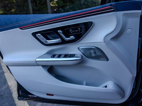 Used 2023 Mercedes-Benz EQE 350+ 4MATIC Sedan w/ Exclusive Trim Package image 15