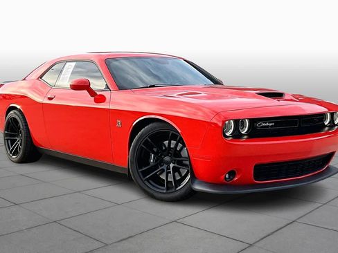 Used 2023 Dodge Challenger R/T Scat Pack w/ Plus Package image 2