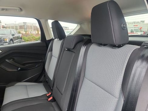 Certified 2019 Ford Escape SE image 24