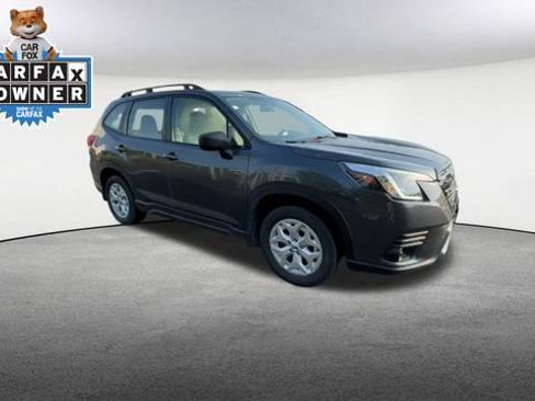 Used 2024 Subaru Forester AWD/4WD image 2