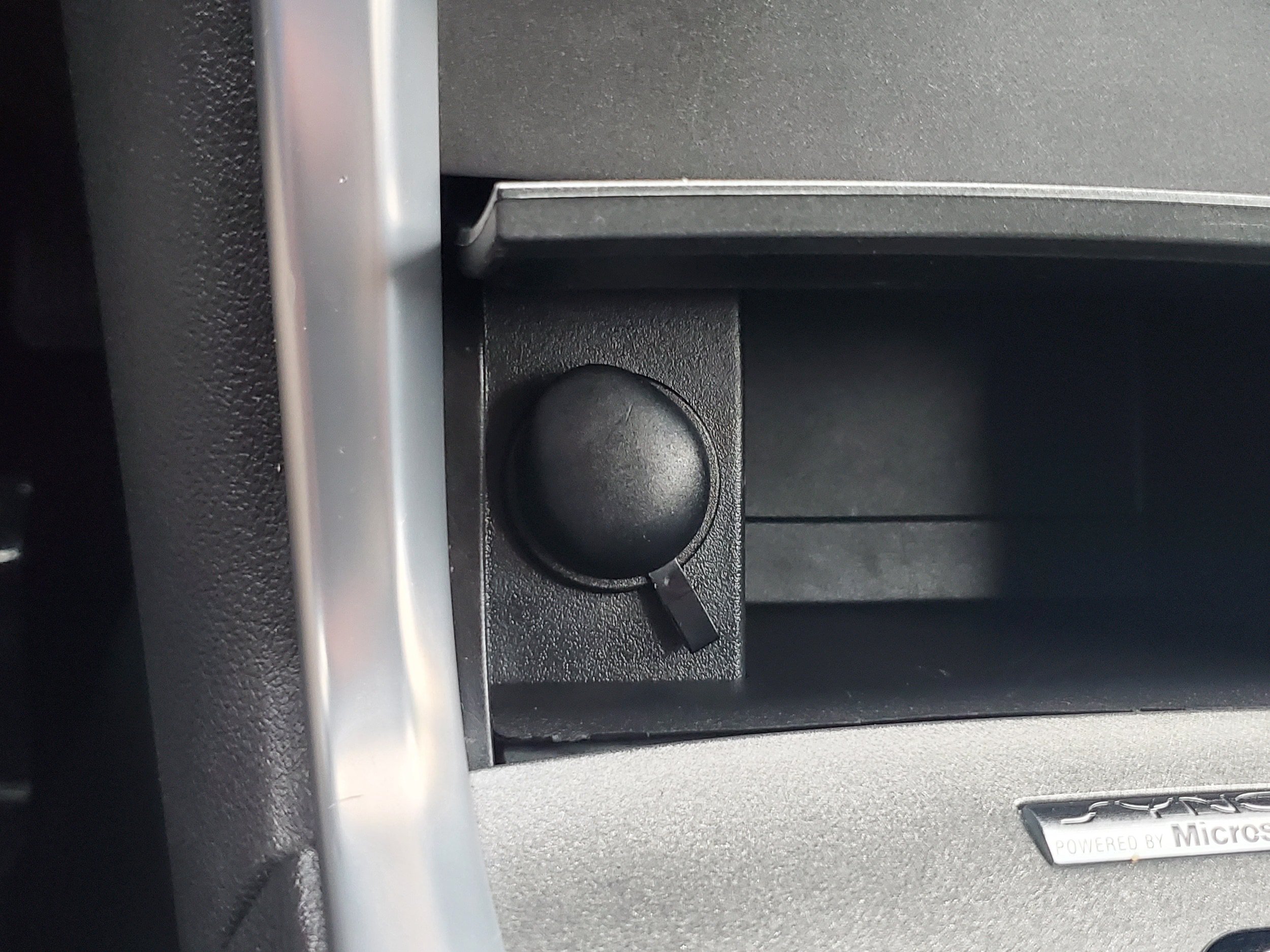 Used 2011 Lincoln MKZ FWD image 23