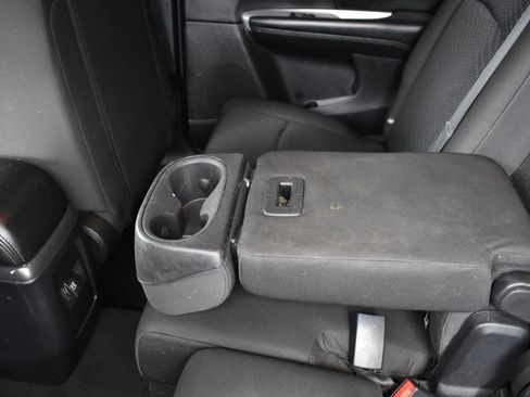 Used 2018 Dodge Journey SE w/ Popular Equipment Group image 24