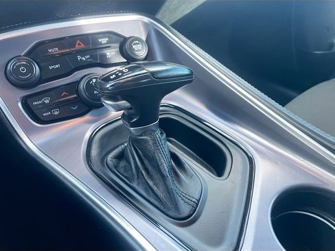 Used 2021 Dodge Challenger R/T w/ Blacktop Package image 16