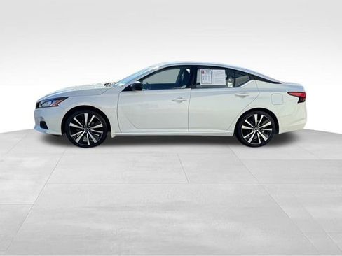 Used 2021 Nissan Altima 2.5 SR image 4
