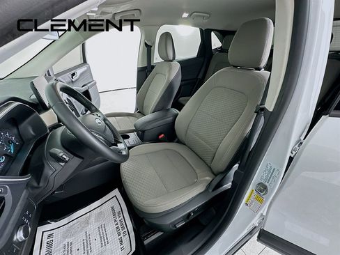 Certified 2022 Ford Escape SE w/ Convenience Package FWD image 28