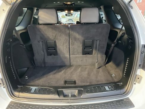 Used 2020 Dodge Durango R/T w/ Blacktop Package AWD/4WD image 23