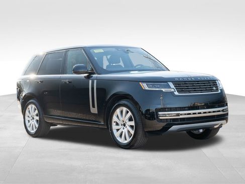 New 2026 Land Rover Range Rover SE image 3