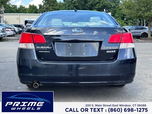 Used 2013 Subaru Legacy 2.5i Limited AWD/4WD image 6
