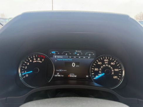 Used 2018 Ford F150 Lariat w/ Equipment Group 502A Luxury image 15