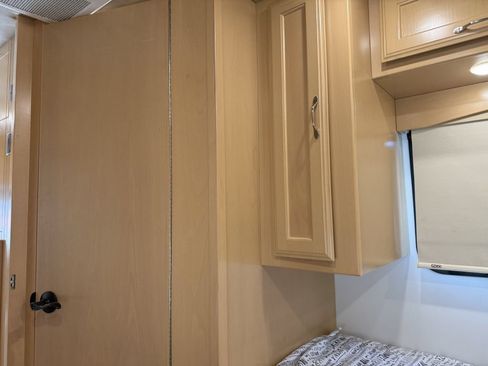 Used 2019 Mercedes-Benz Sprinter 170 image 77