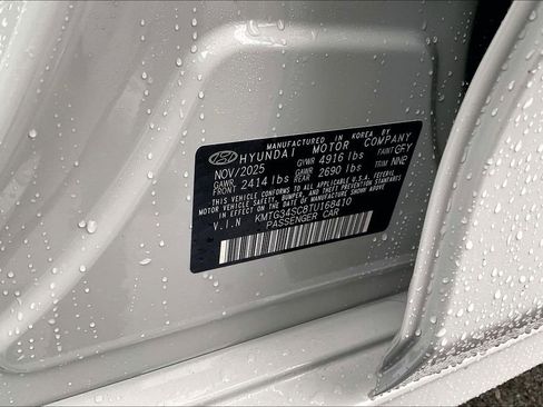 New 2026 Genesis G70 2.5T Prestige image 14