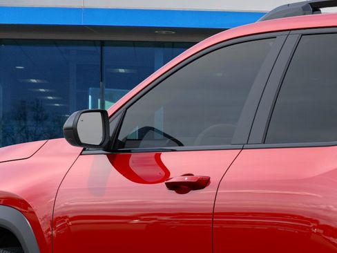 New 2026 Chevrolet Equinox RS w/ Convenience Package III FWD image 12