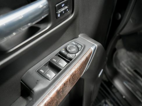 Used 2021 GMC Sierra 1500 Denali w/ Driver Alert Package II image 31