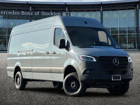 New 2026 Mercedes-Benz Sprinter 2500 image 2
