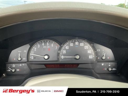 Used 2005 Cadillac XLR RWD image 13