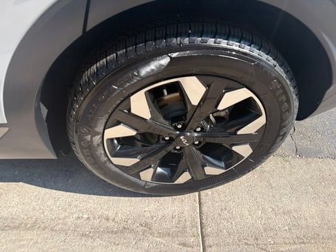 Used 2023 Kia Sportage X-Line w/ X-Line Premium Package AWD/4WD image 39