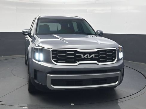 Used 2023 Kia Telluride S w/ S Sunroof Package FWD image 14