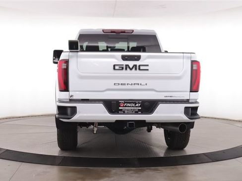 Used 2026 GMC Sierra 2500 Denali Ultimate w/ LPO, GMC Protection Package AWD/4WD image 11