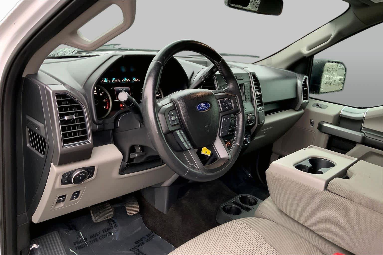Used 2018 Ford F150 XLT w/ Equipment Group 301A Mid AWD/4WD image 15