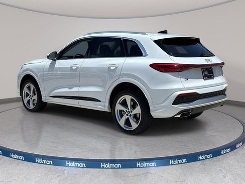 Certified 2025 Audi Q5 Premium w/ Premium Plus AWD/4WD image 5