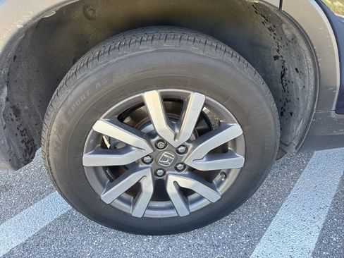 Used 2019 Honda Pilot EX-L image 10