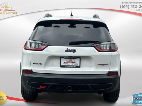 Used 2019 Jeep Cherokee Trailhawk w/ Cold Weather Group image 4