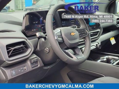 New 2025 Chevrolet Silverado EV LT image 8