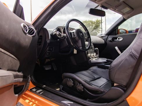 Used 2007 Nissan 350Z Grand Touring w/ Cargo Convenience Pkg RWD image 21
