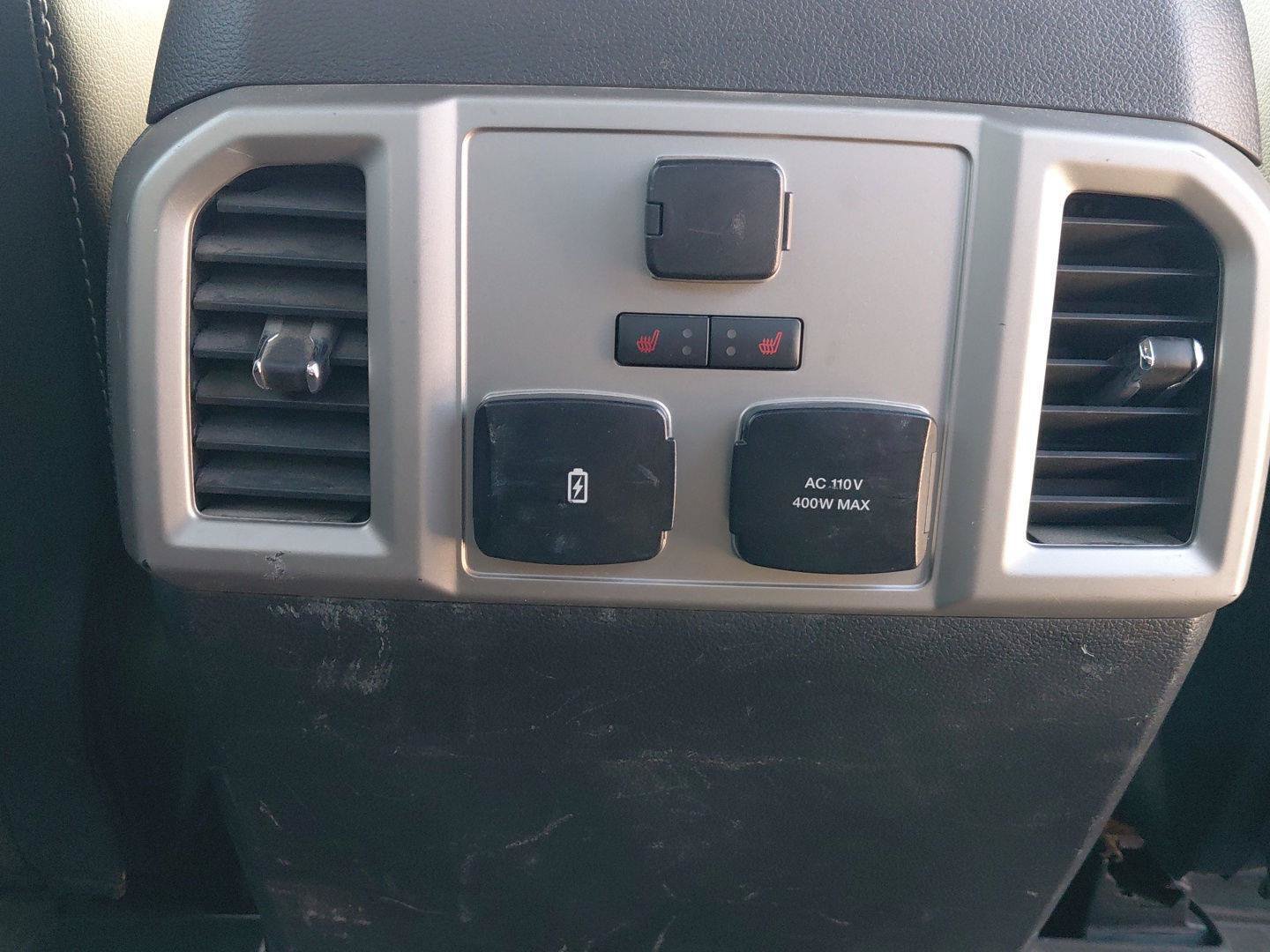 Used 2019 Ford F150 Lariat w/ Equipment Group 502A Luxury AWD/4WD image 17