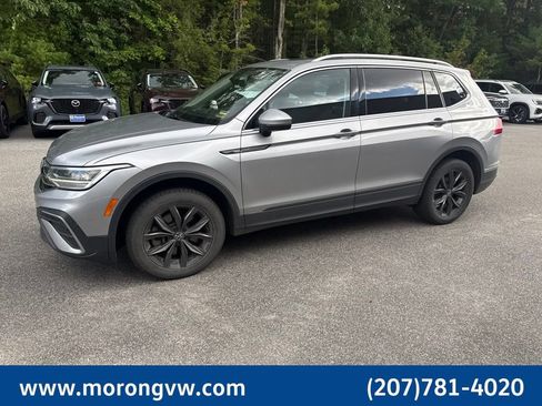 Used 2022 Volkswagen Tiguan SE w/ Panoramic Sunroof Package AWD/4WD image 10