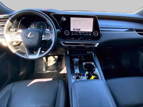 Used 2024 Lexus RX 350 FWD w/ Technology Package image 16