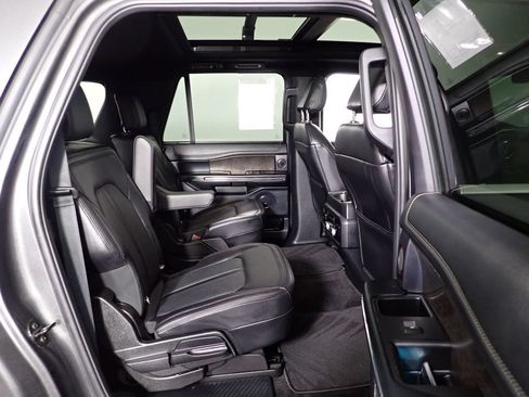 Used 2021 Ford Expedition Max Limited AWD/4WD image 37