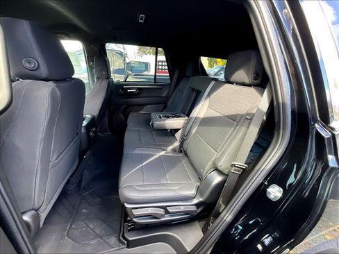 New 2025 Chevrolet Tahoe LS image 15