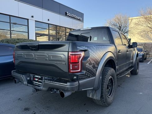 Used 2018 Ford F150 Raptor w/ Equipment Group 802A Luxury image 7