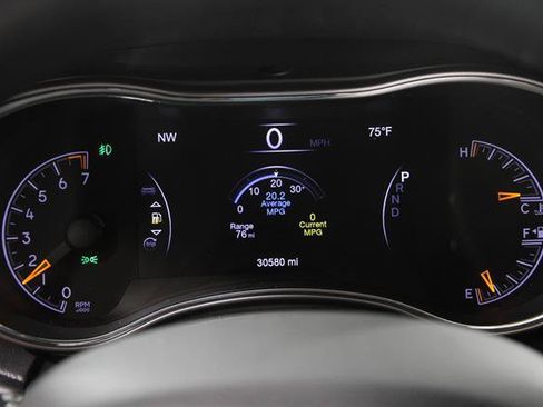 Used 2021 Jeep Grand Cherokee Laredo X AWD/4WD image 8