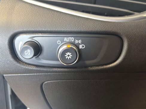 Used 2024 Chevrolet Malibu LT image 16