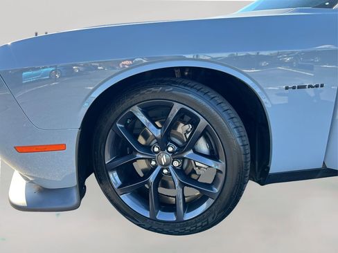 Used 2021 Dodge Challenger R/T w/ Carbon/Suede Interior Package image 19