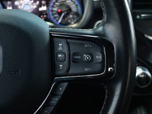 Used 2022 RAM 1500 Limited AWD/4WD image 18