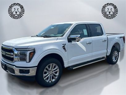 New 2025 Ford F150 Lariat w/ Equipment Group 501A Mid