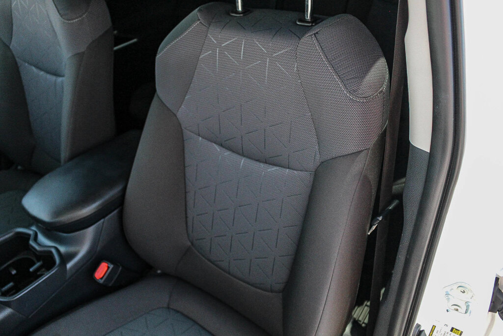 Certified 2025 Toyota RAV4 XLE AWD/4WD image 16