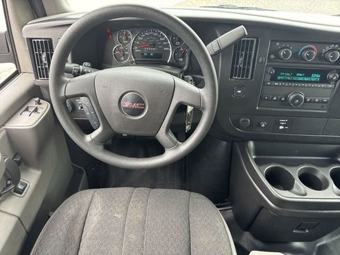 Used 2024 GMC Savana 2500 w/ Driver Convenience Package image 27