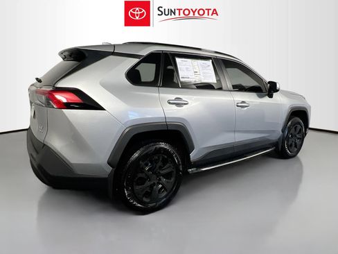 Used 2020 Toyota RAV4 LE w/ All Weather Liner Package image 4
