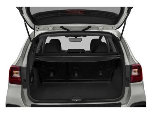 Used 2019 Subaru Outback 3.6R Touring w/ Popular Package #3A AWD/4WD image 12