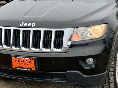 Used 2012 Jeep Grand Cherokee Laredo image 12