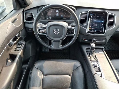 Used 2020 Volvo XC90 T5 Momentum AWD/4WD image 14